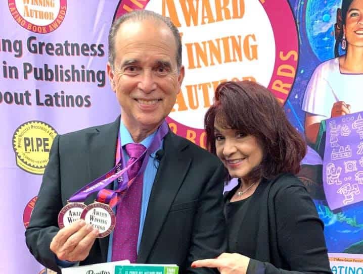 2019 | Ganador del International Latino Book Awards